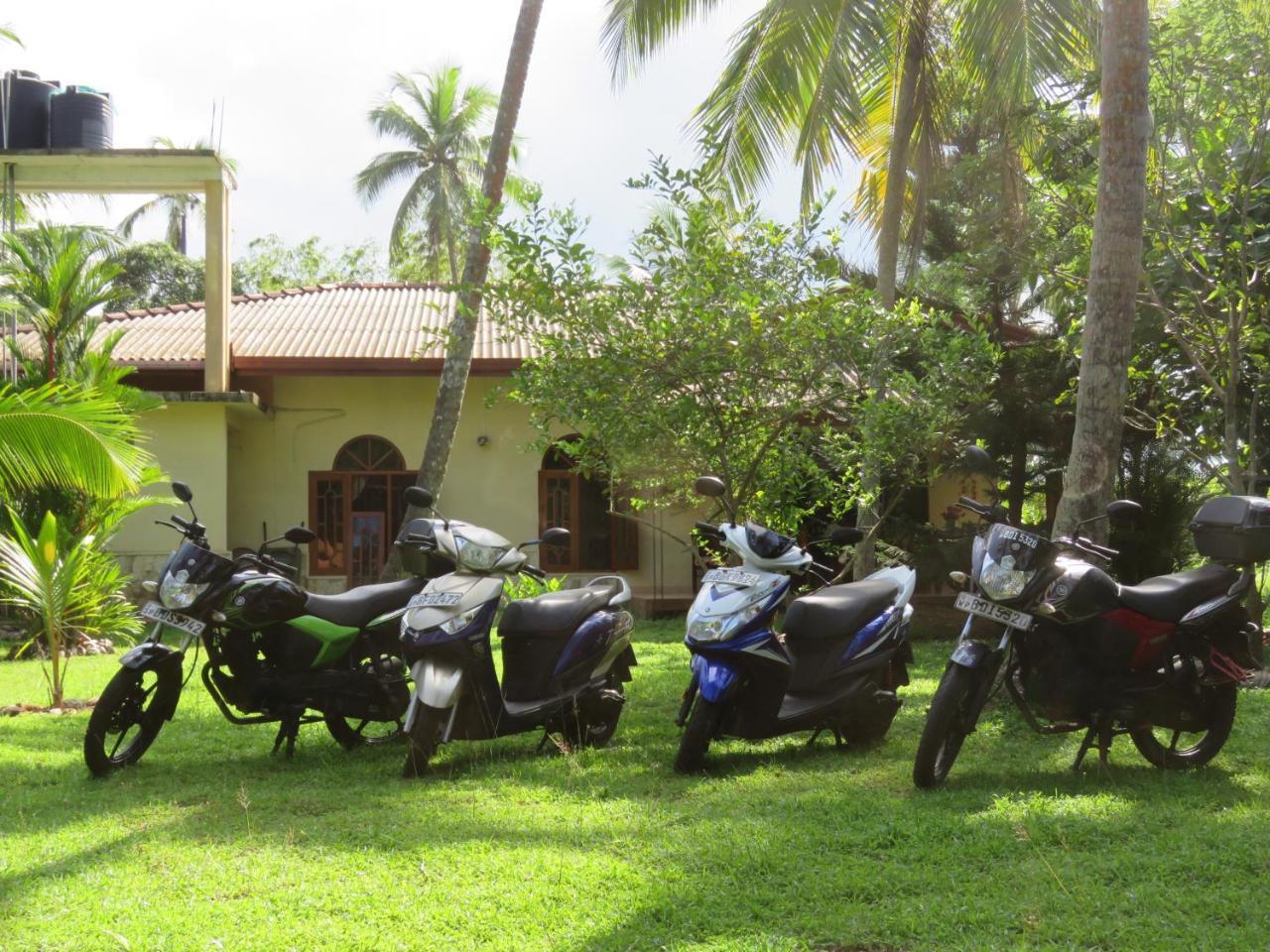 Bed and Breakfast Zum Deutschen Bentota Esterno foto